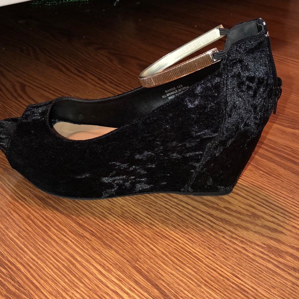 Wedges - Picture 3 of 5
